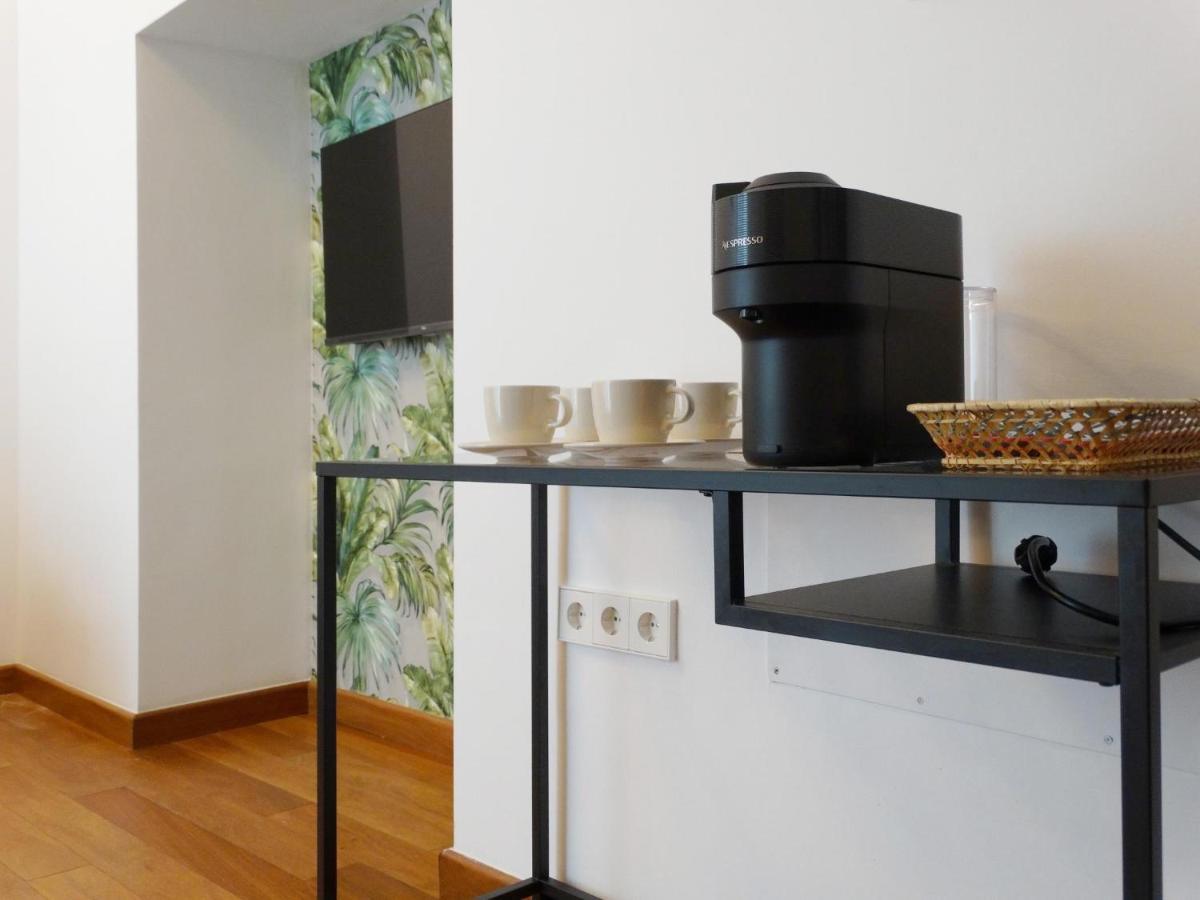 Ry Aparcamiento Incluido Junto A Catedral Ideal Parejas Seville Exterior photo